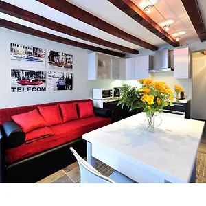Palace La Vida By Wonderful Italy Apartment