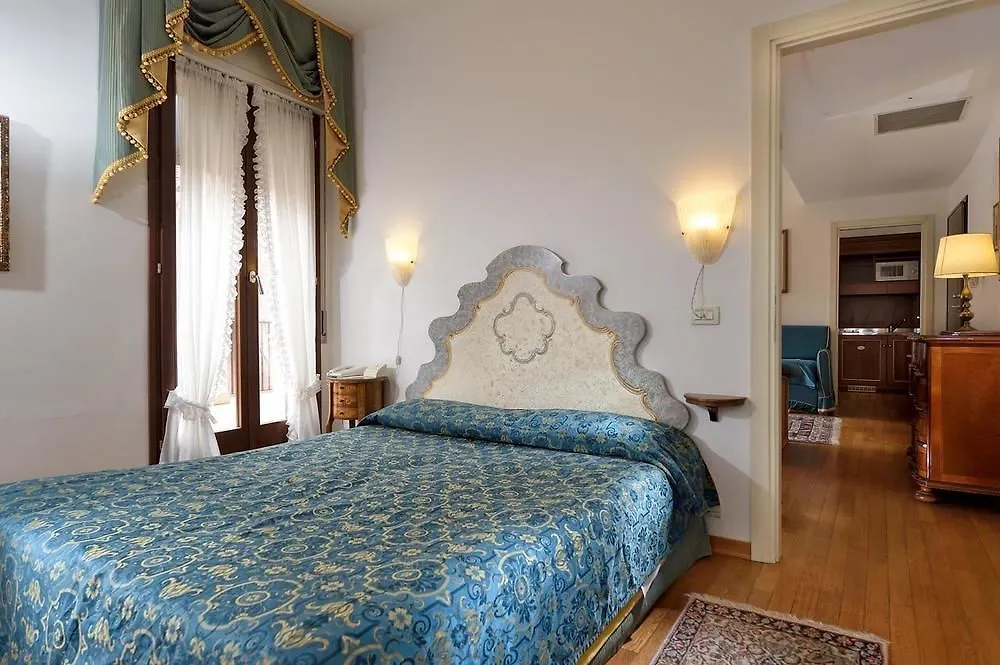 **** Otel San Marco Palace Venedik İtalya